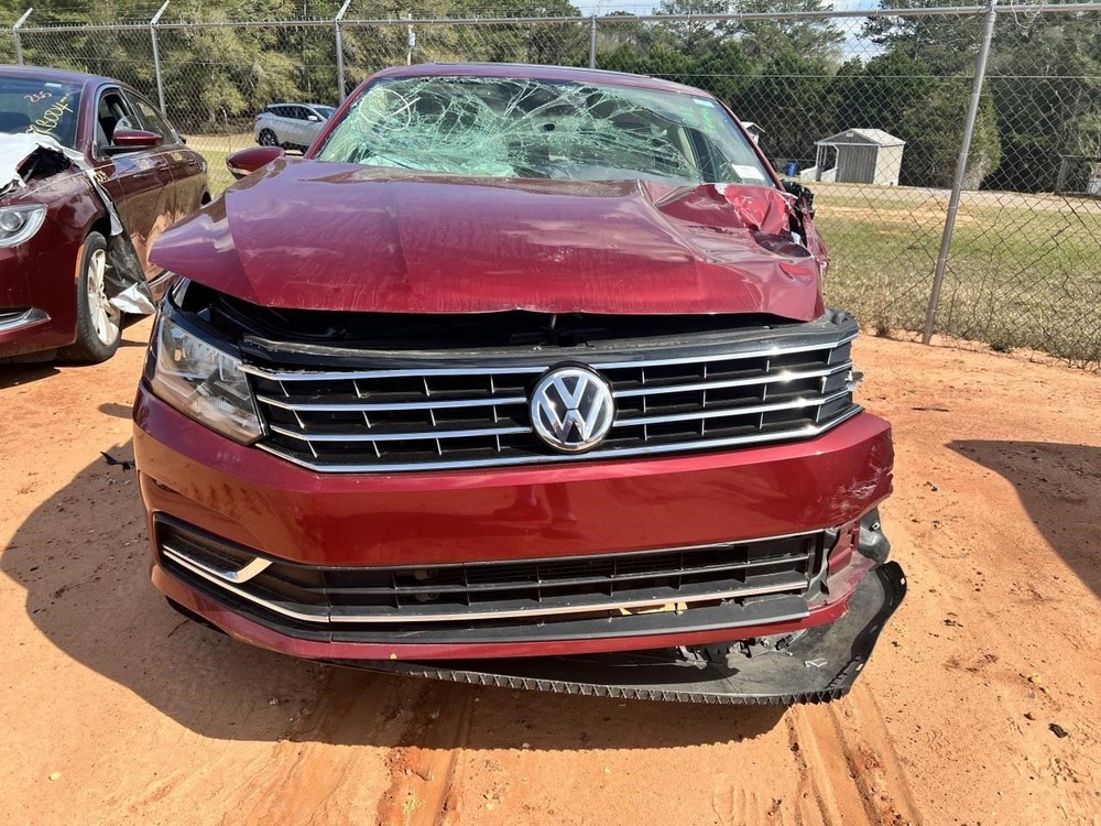 PASSAT    2016 Keys/Latches/Locks 104808513