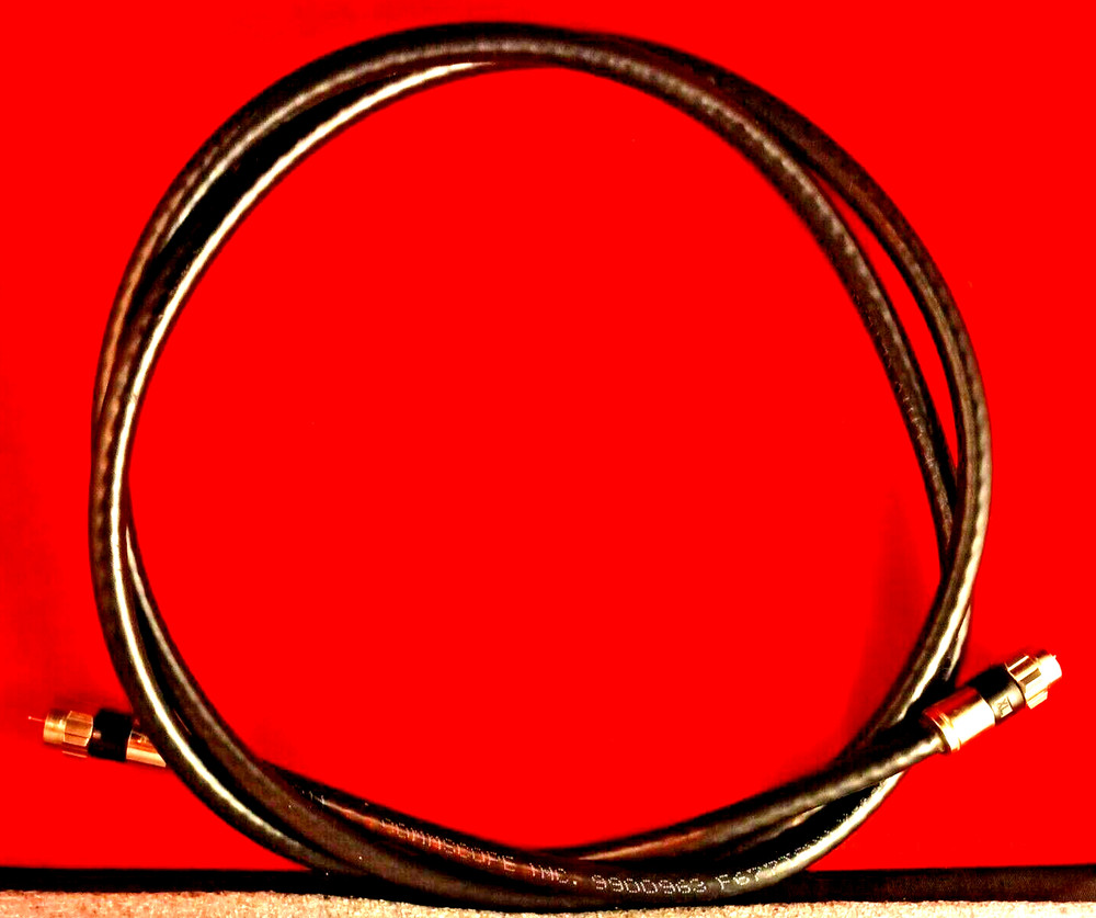CommScope Coaxial Cable 18 AWG CATV 4 ft
