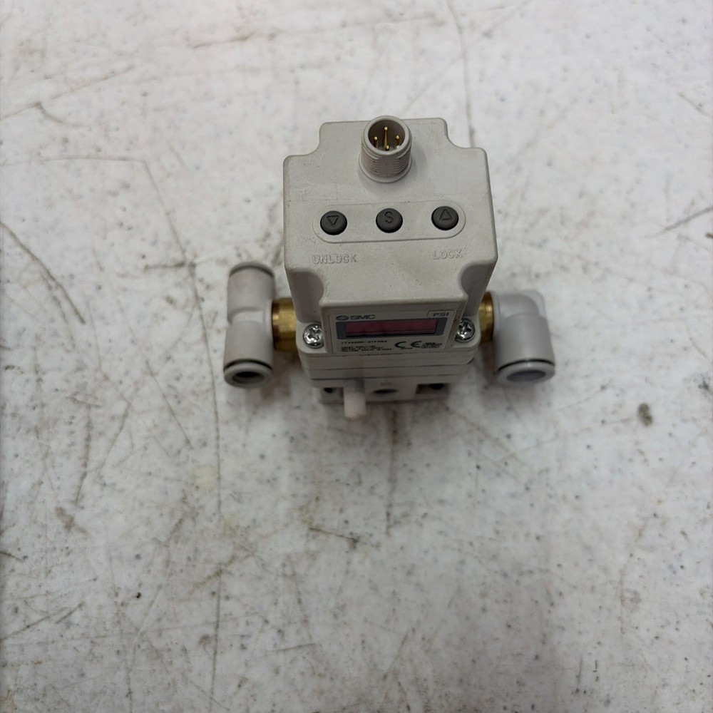 SMC ITV2030-31F2N4 it2000 1/4 incpt version, IT2000/ITV2000 E/P REGULATOR
