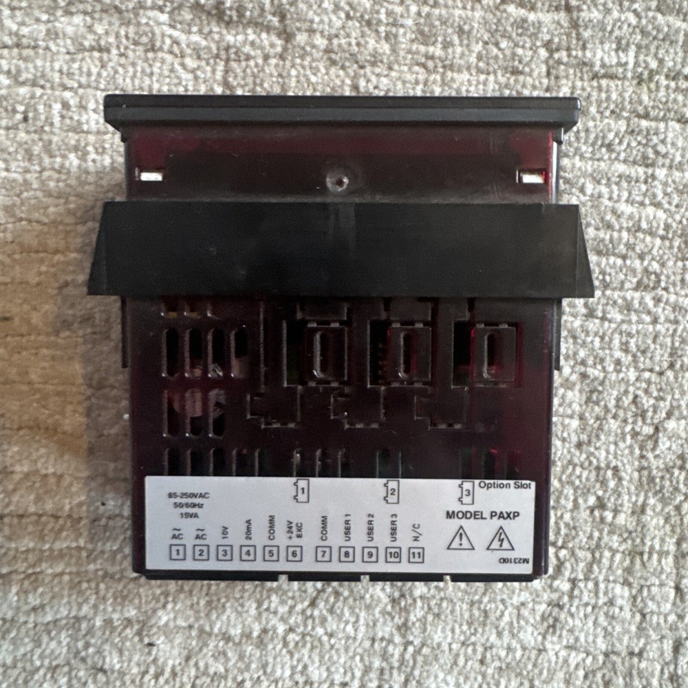 RED LION CONTROLS PAXP0000 PROCESS INPUT METER 5 DIGIT-RED