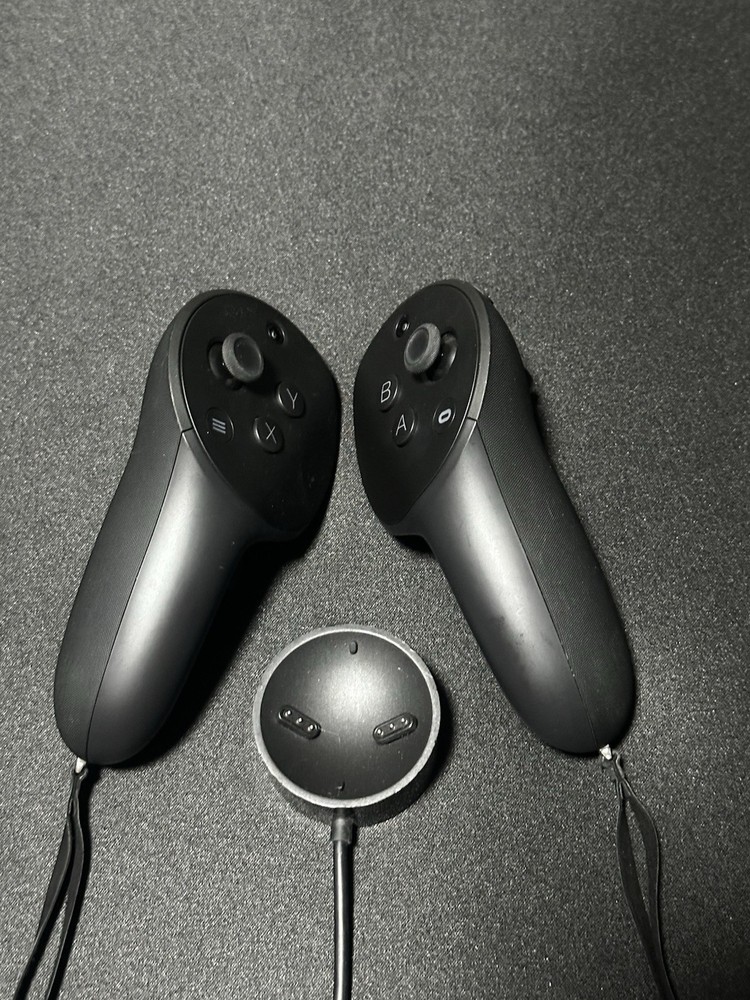 Meta Quest Pro Controllers | Charger Included