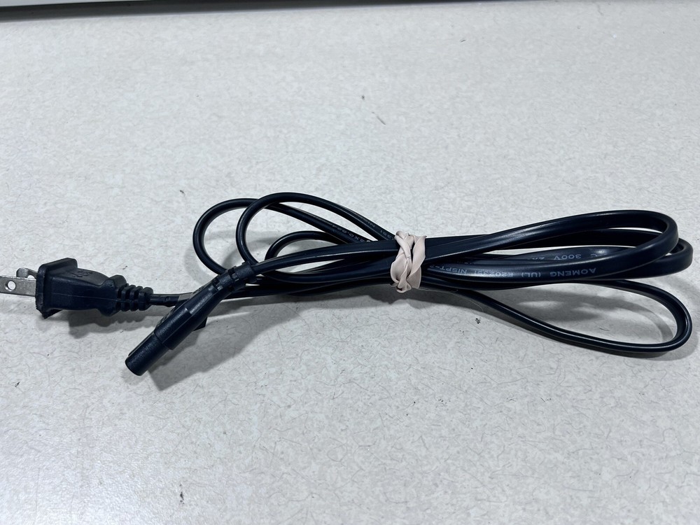 Thonet & Vander Laut BT Bluetooth Speaker Set- Working Great