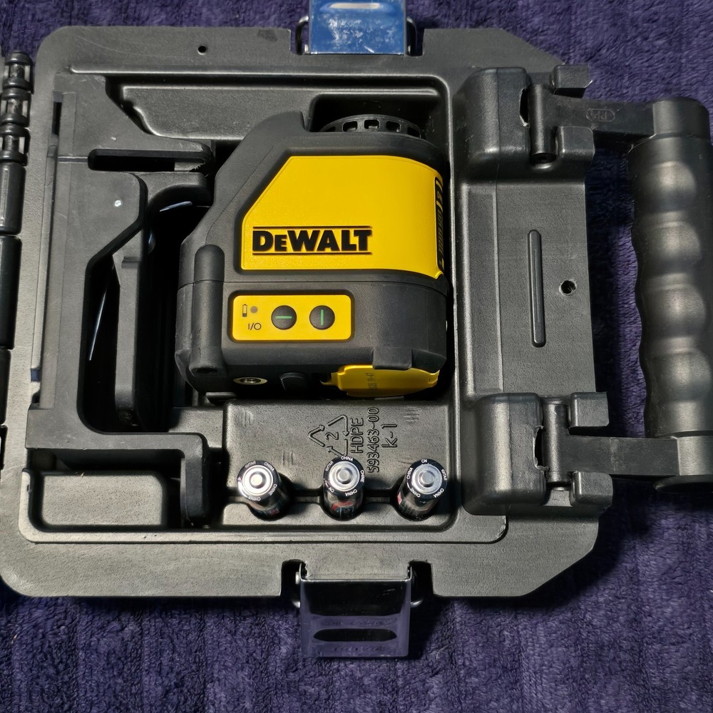 dewalt DW088CG laser