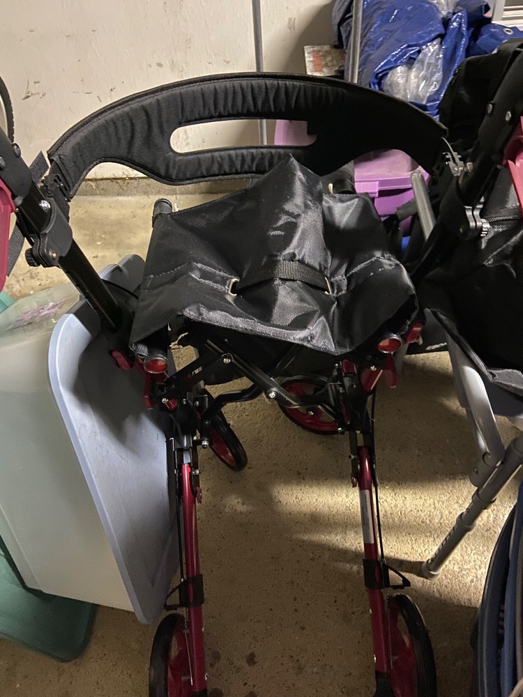 rollator, new never used with seat