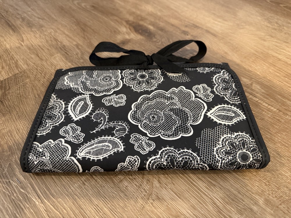 Thirty One Fold And Go Organizer Black Botanical Lace **missing notebook**