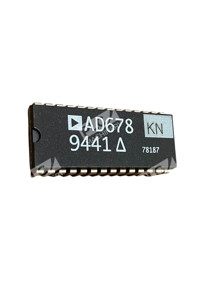 Analog Devices AD678KN 12-Bit ADC IC – 200 kSPS Sample/Hold DIP Package