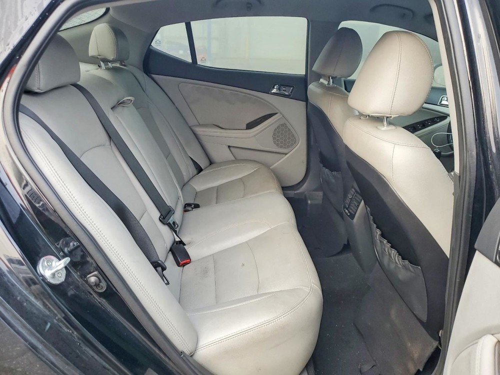 OPTIMAKIA 2012 Glove Box 4984493