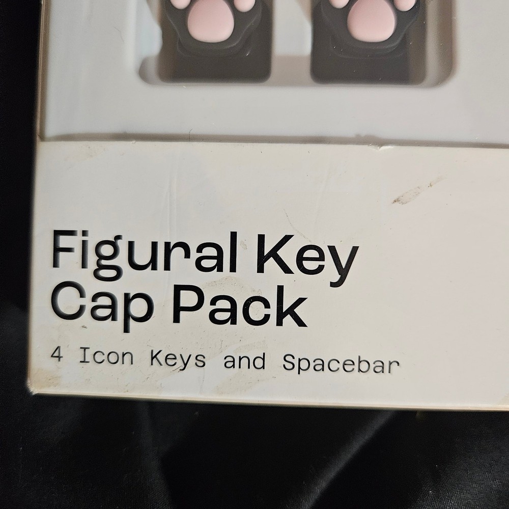 Figural Key Cap Pack Paws 4 Icon Keys and Spacebar