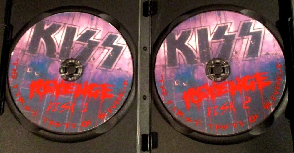 Kiss Revenge - Stabler Arena Oct 1, 1992 + More - 2 Disk Set - DVD