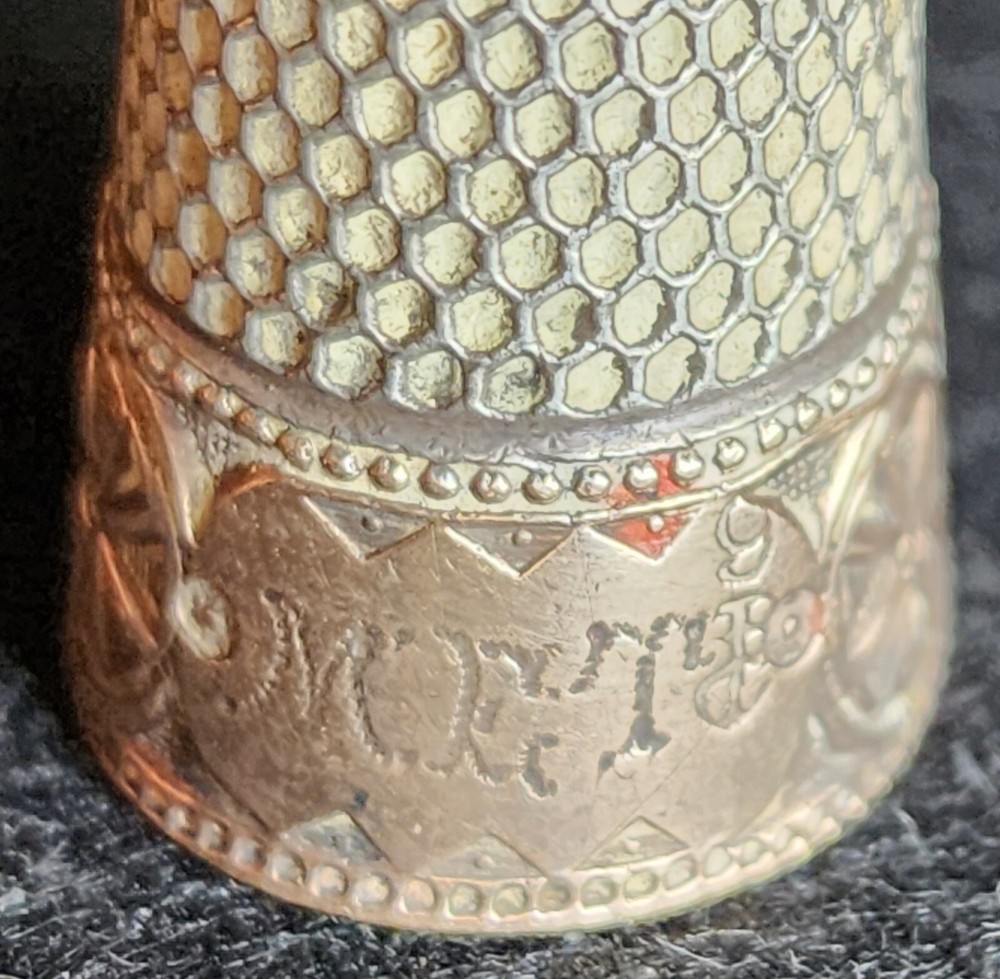 Sterling & 14K Gold Etched Scenes Thimble