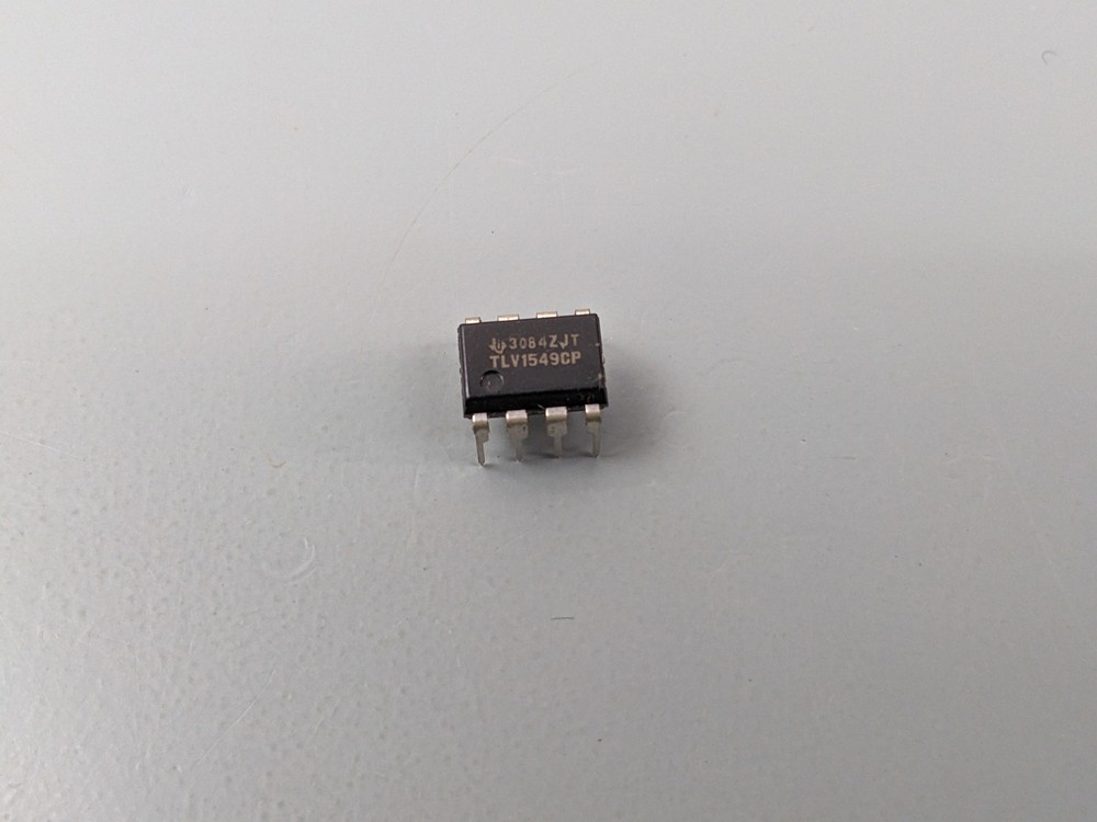 TLV1549CP 10-Bit ADC IC, 3.3V, Serial Interface