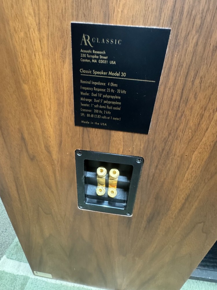Acoustic Research AR Classic Speaker Model 30