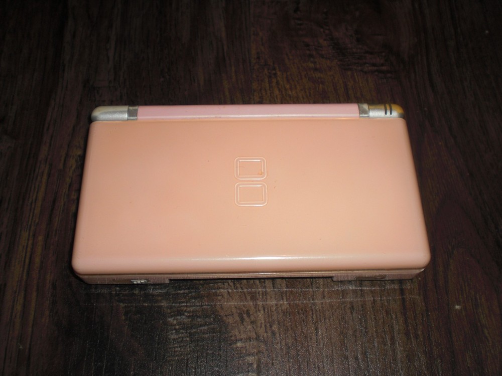 Nintendo DS Lite Pink Silver Console System Plays DS GBA READ TOP SCREEN BREAK