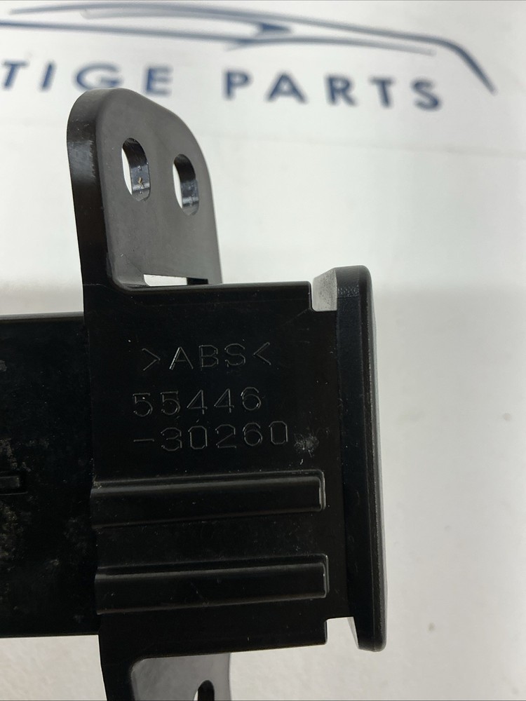 13-14 Lexus Gs350 Trunk Lid Release Switch - Dash Mtd