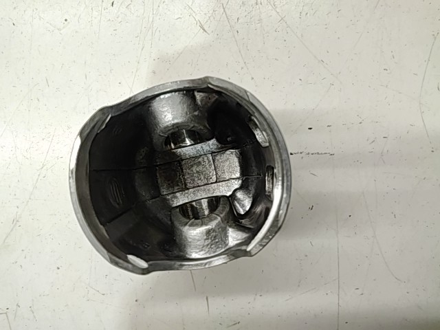 Piston - 2000 Polaris NOS
