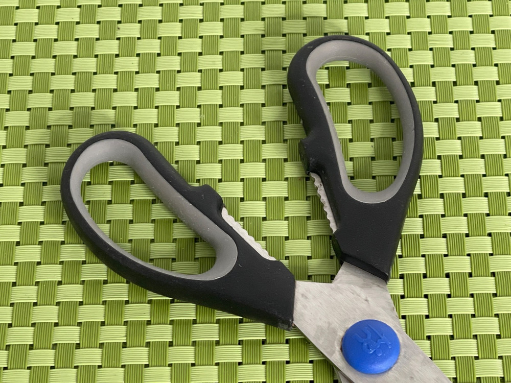 JA Henckels STATEMENT Stainless Shears Scissors Kitchen Tool - 7 3/4"