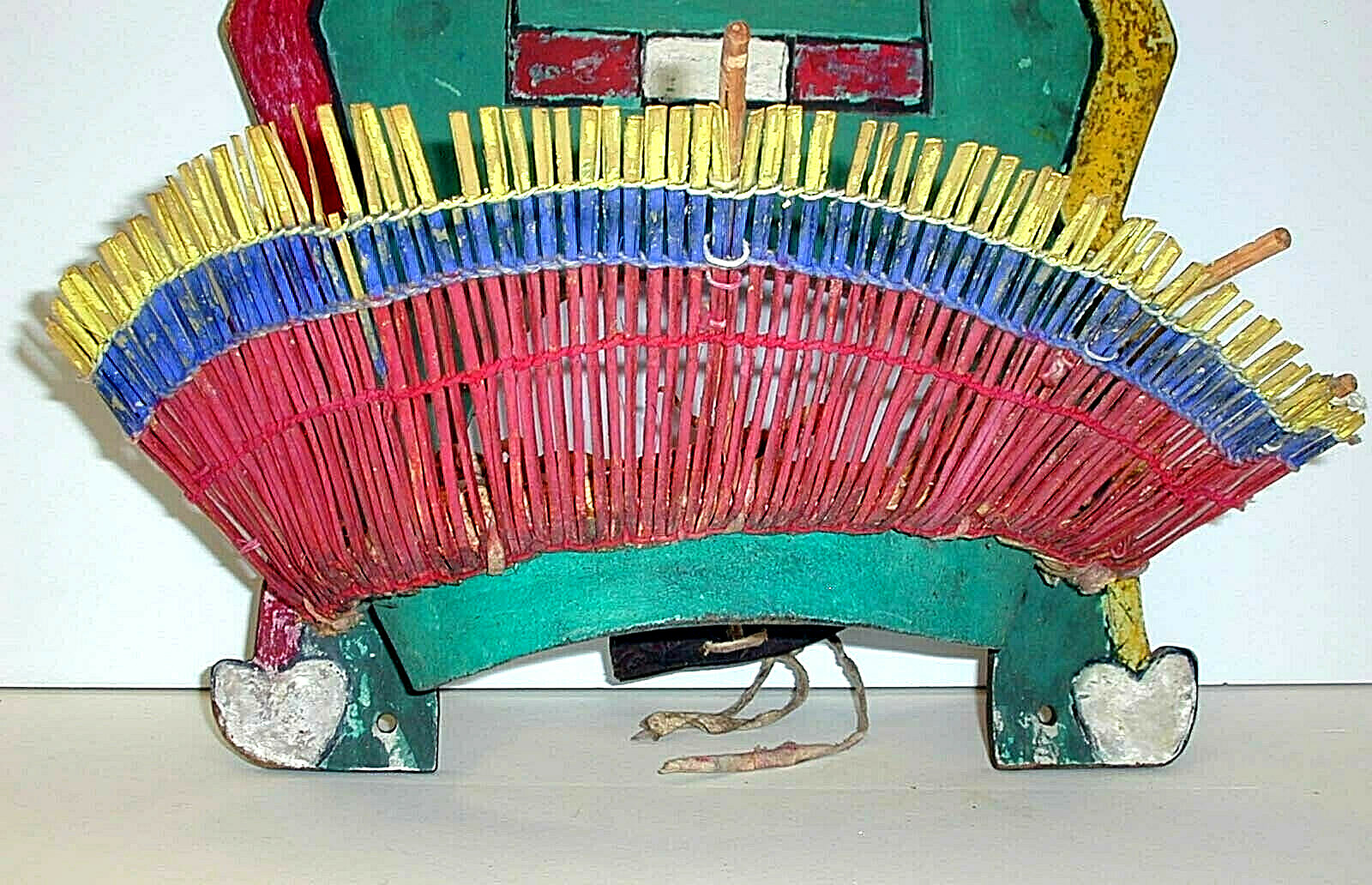 16th NuYrSale Jemez Pueblo Headress TABLETA VISOR Painted-Dance Worn 16 "x 12"