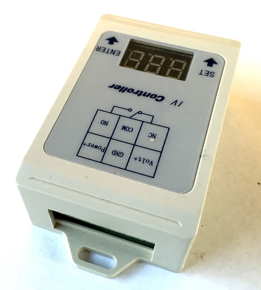 12 VOLT BRAIN ONLY Battery charge controller 12V solar panel wind turbine G4