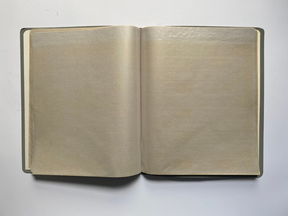 VINTAGE HARCO MINT SHEET FILE - CAPACITY 14 PAGES 3 POCKETS 11.5" x 9.5"