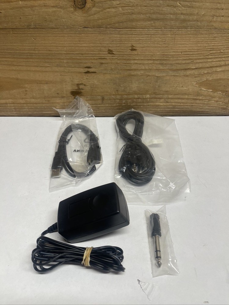 Voxtec Phraselator P2mX-2 Portable Voice Computer Languages Translator