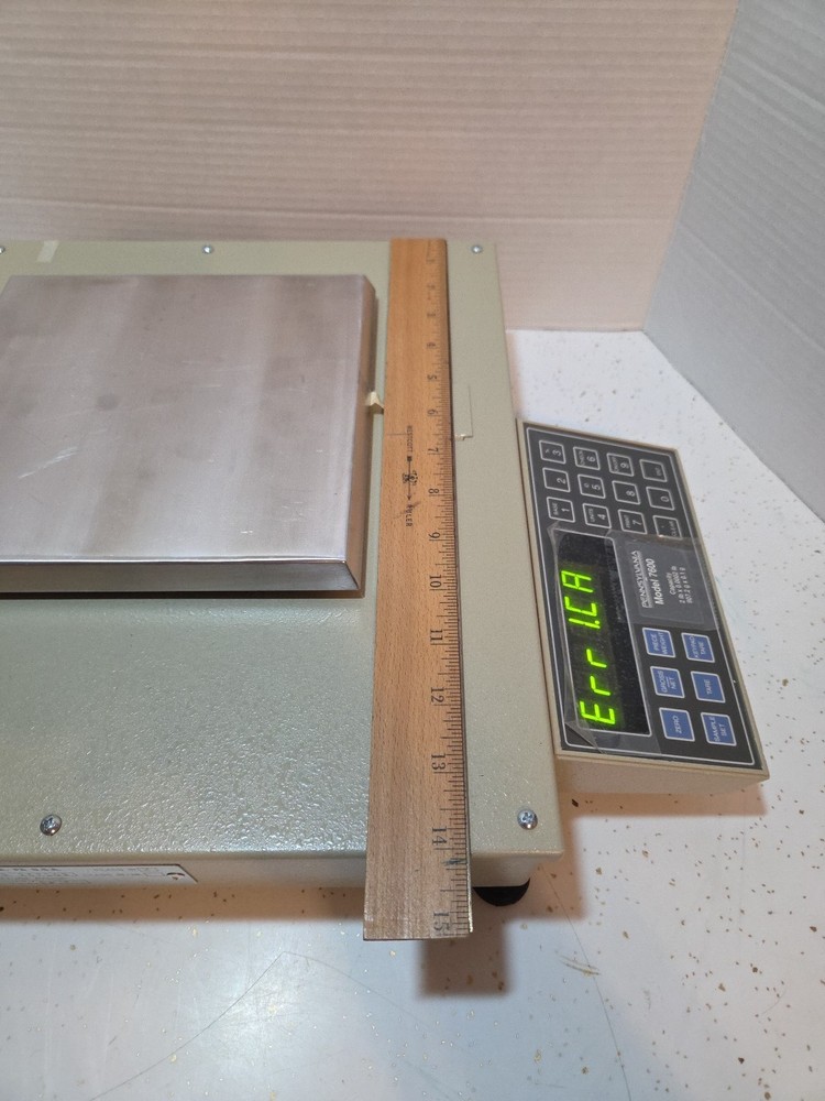 Pennsylvania Scale Model 7600 S Class 3 - Needs Calibration Read