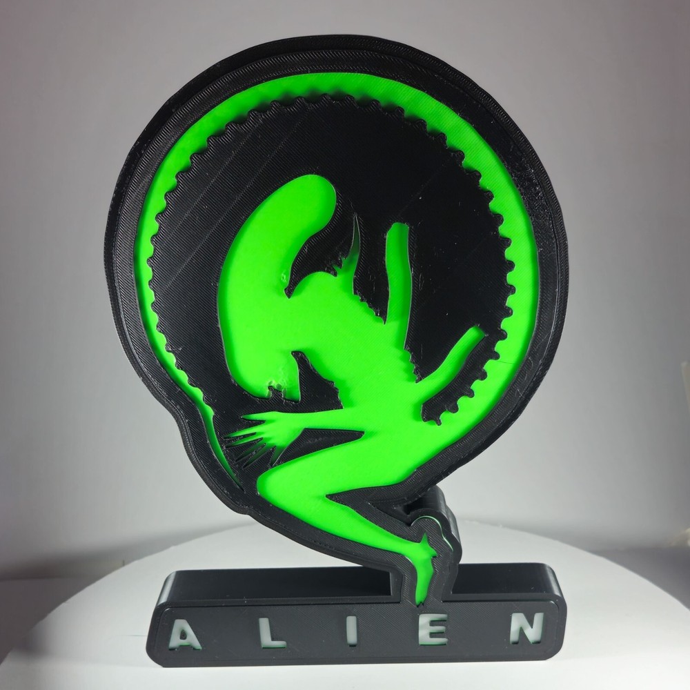 Alien 3D Lightbox Lamp Bright Green with White LD lights and Controller