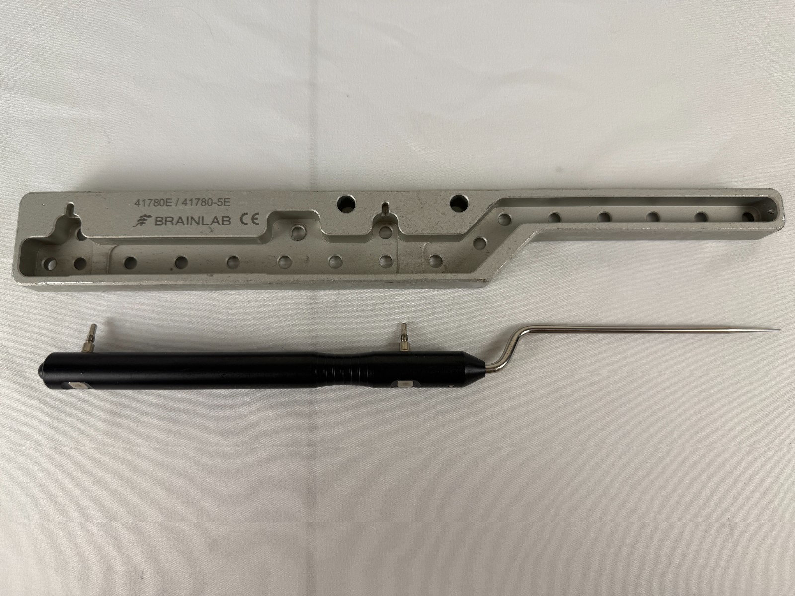 Brainlab 41780E / 41780-5E Pointer Cranial Surgical Instrument w/ Tray Neuro