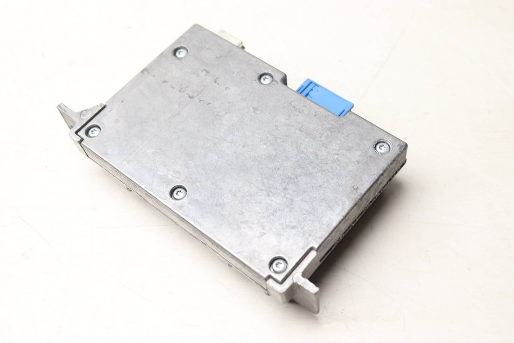 2016-2017 BMW 330I - Camera Control Module 9399247