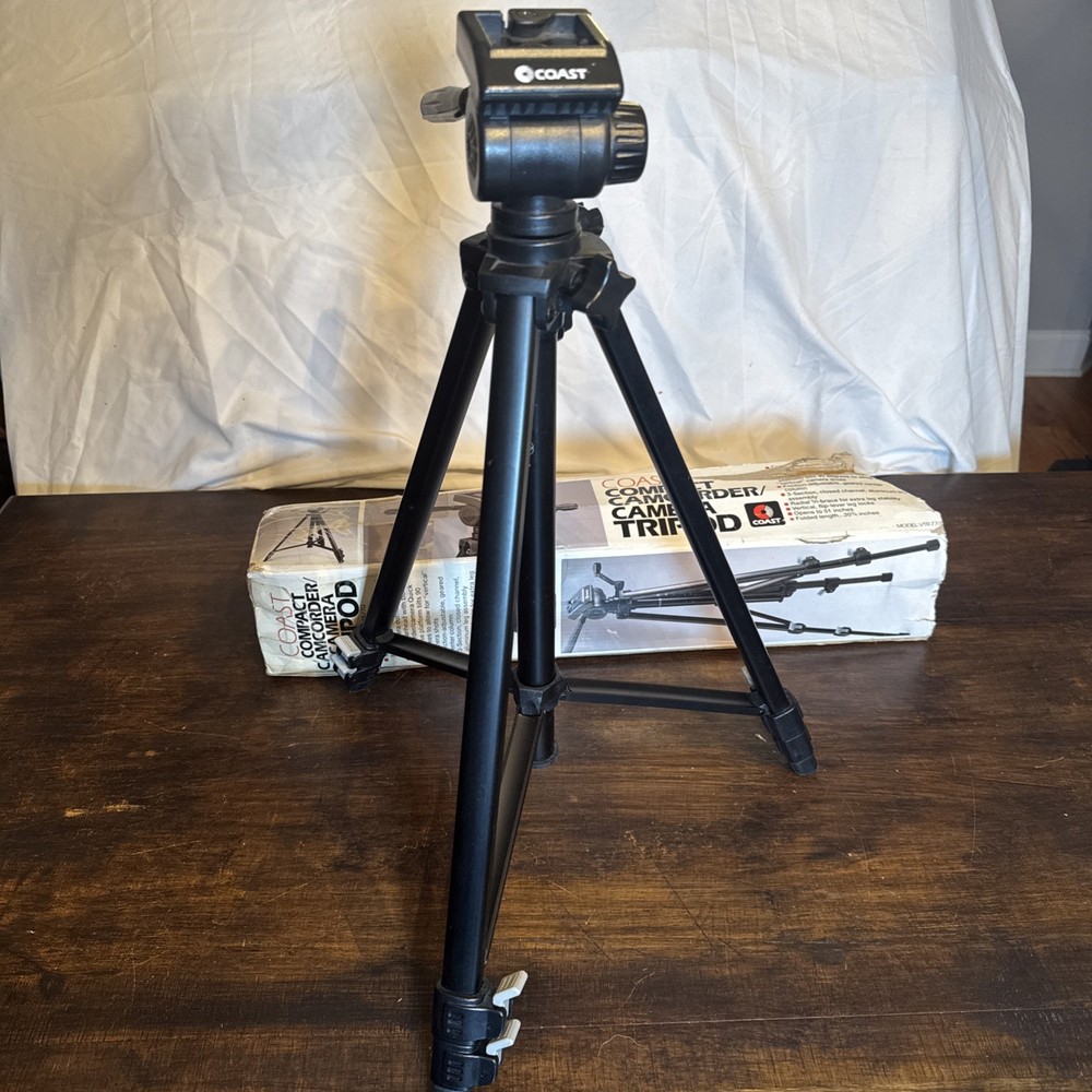 Coast Compact Camcorder/Camera Tripod Model VTR-77G