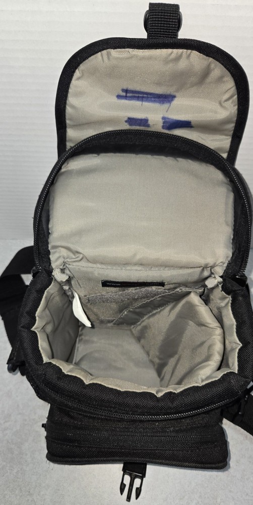 Lowepro EX 120 Camera Bag Black READ