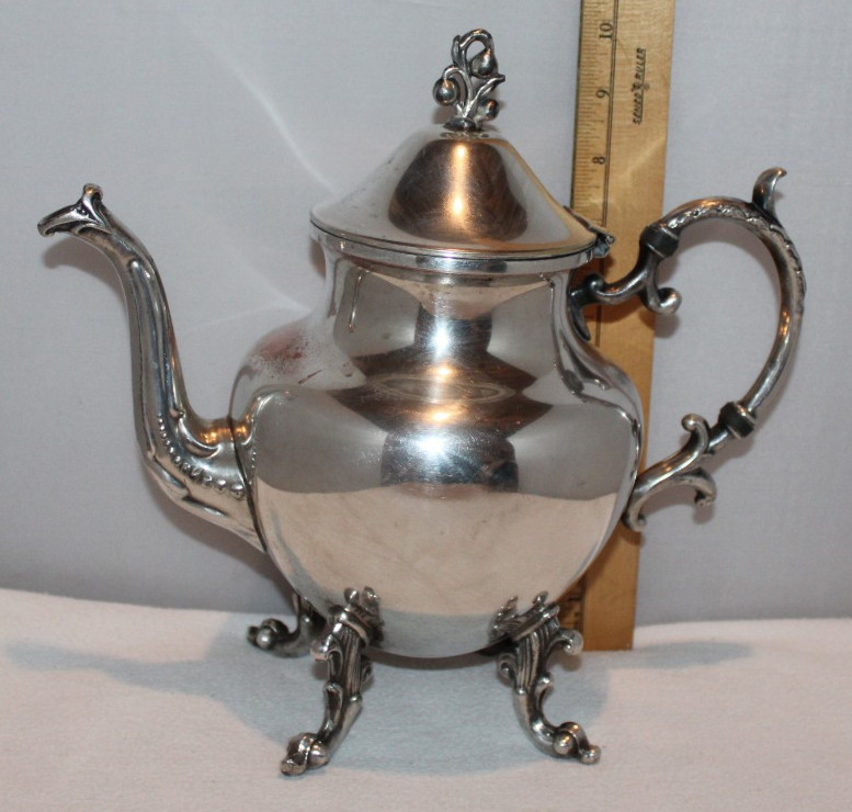 VTG Birmingham Silver Co silver on copper silverplated ornate teapot 4 legs