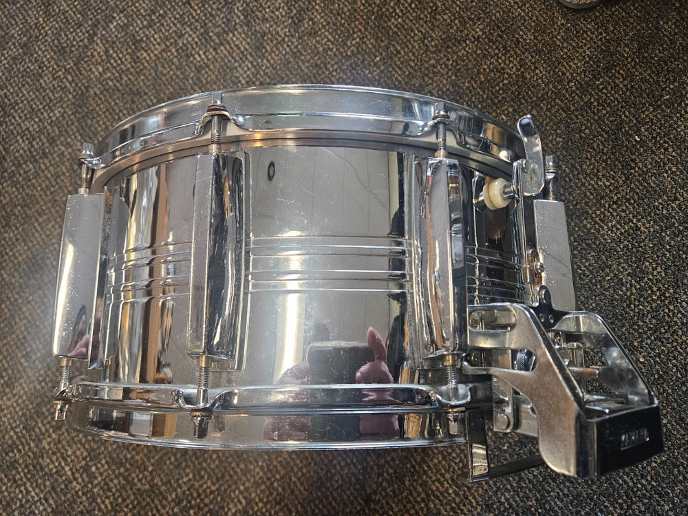 Yamaha 6.5"x 14" SD065MD Solid Steel Snare Drum
