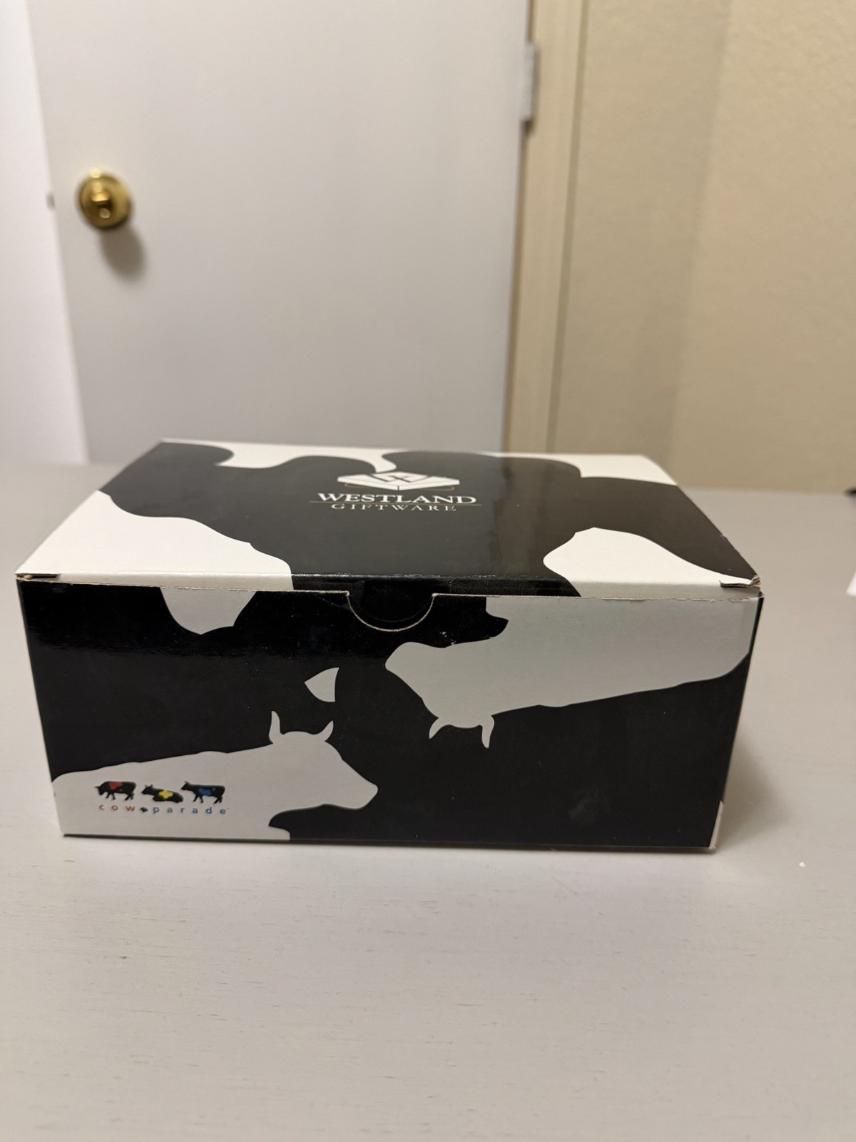 Cow Parade "It's A Smooll World" Westland Giftware NEW IN BOX Never Displayed!!