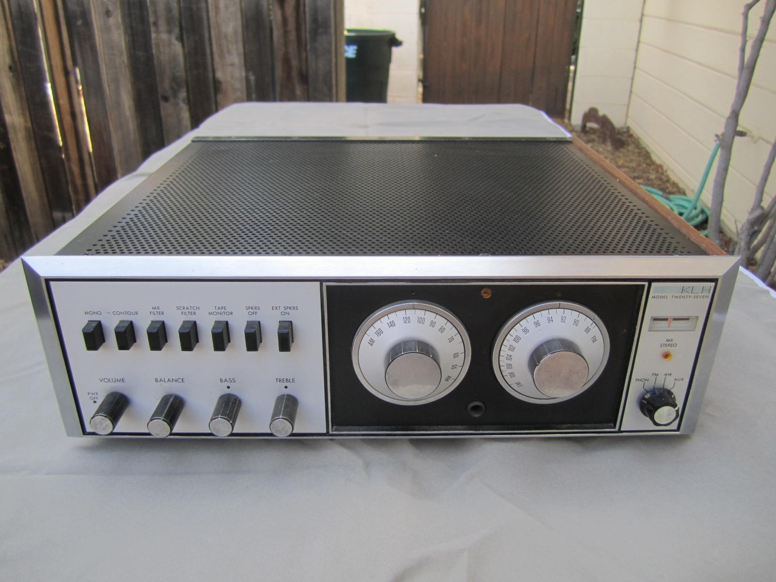 Vintage RARE KLH Model Twenty Seven Stereo Receiver Slow Warmup Sold For Repair