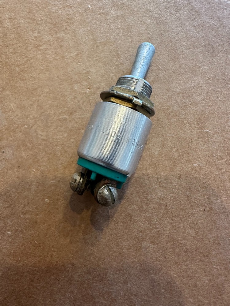 CSD T1003 NAS543-3 Toggle Switch