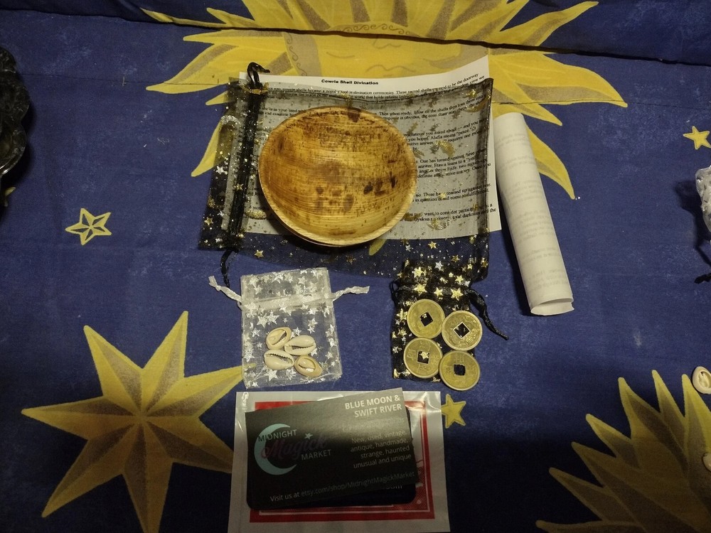 Obi Divination Set- A nice Handmade set-With Instructions-Coins/Shells/Bowl/Bag