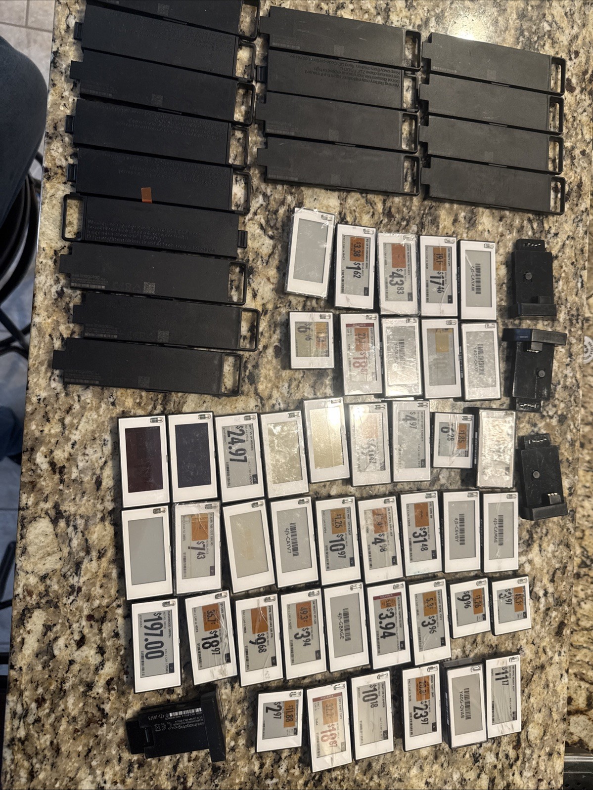 Large Lot of  SES-imagotag PU3 Batteries + RC3.1 e-Ink Price Tag Battery