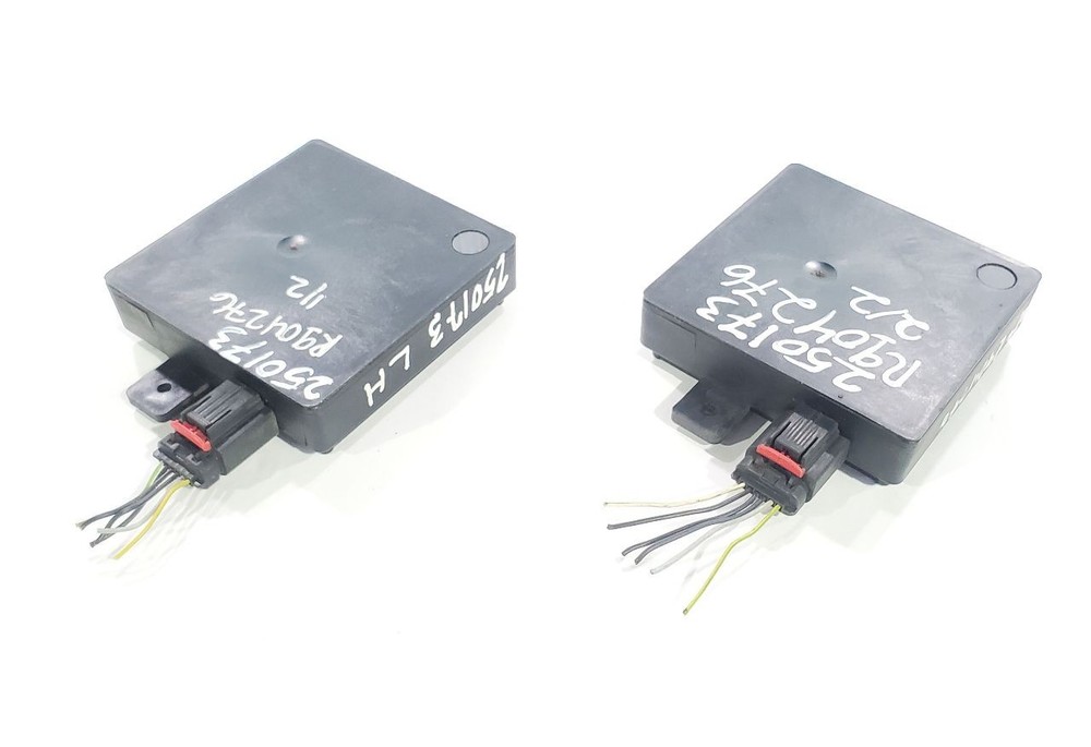 Used Blind Spot Detection System Warning Control Module fits: 2011 Jaguar Xj Dri