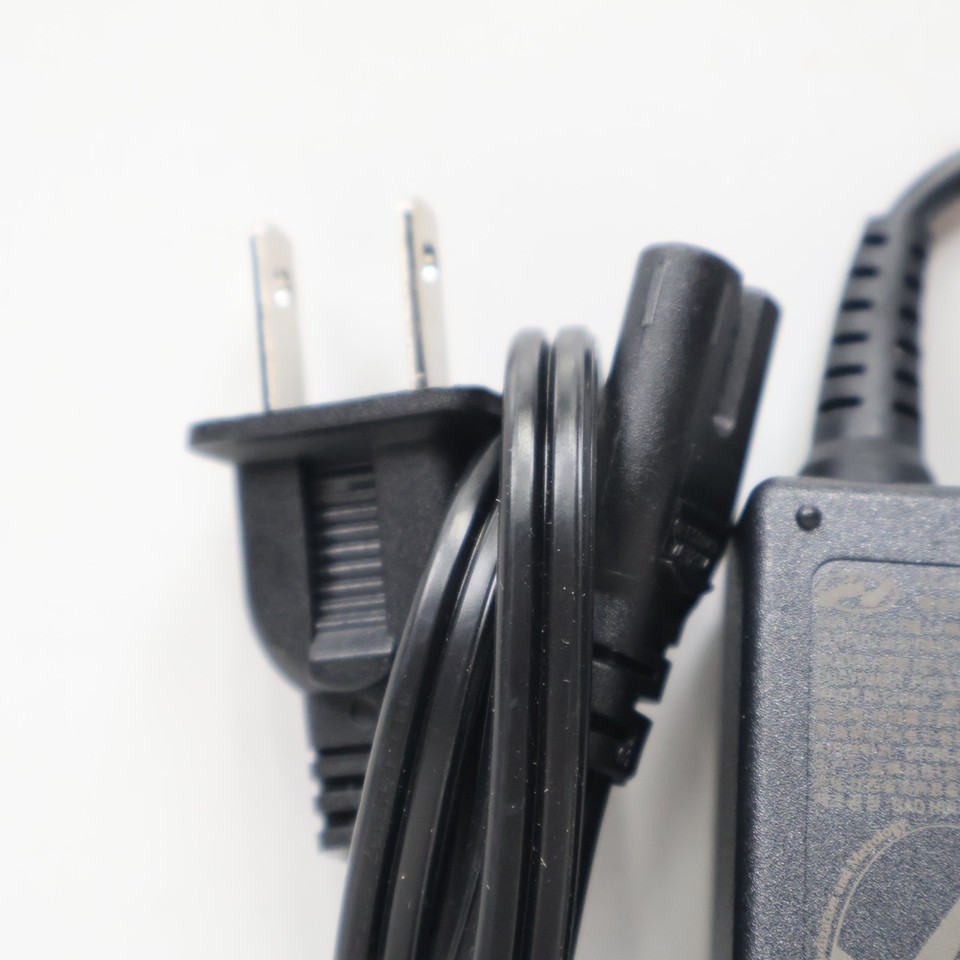 GENUINE Logitech AD10110LF NB-0010 Driving Force G29 Power Adapter 24V 1.75A NEW