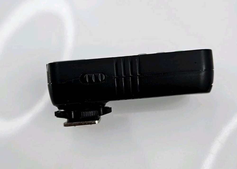Yongnuo Digital RF605N Wireless Flash Trigger 2 Units