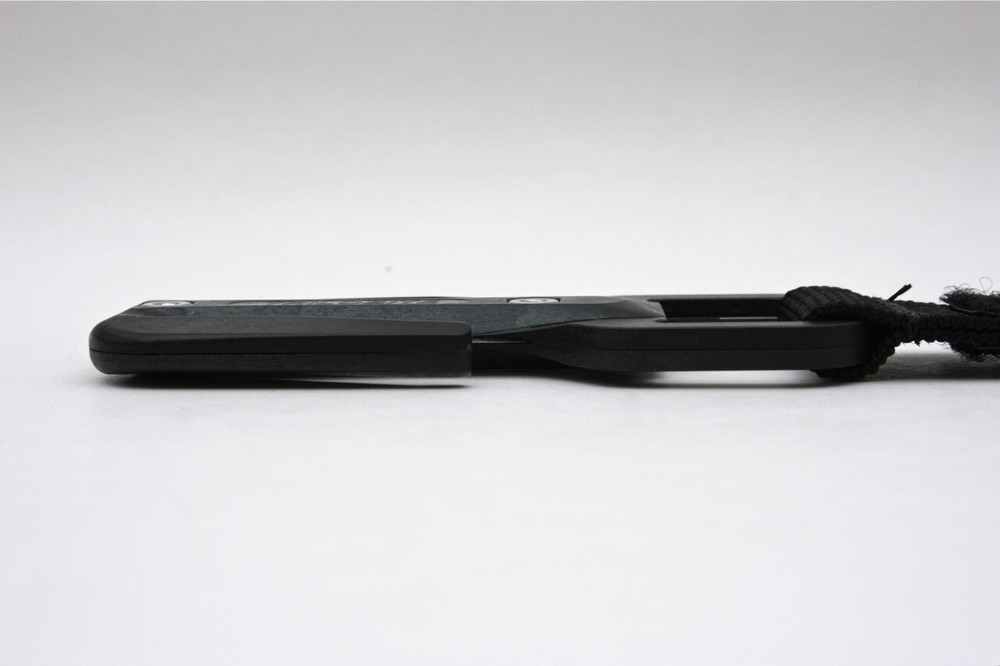 EEZYCUT Trilobite Webbing and Line Knife - Flexi Mounted