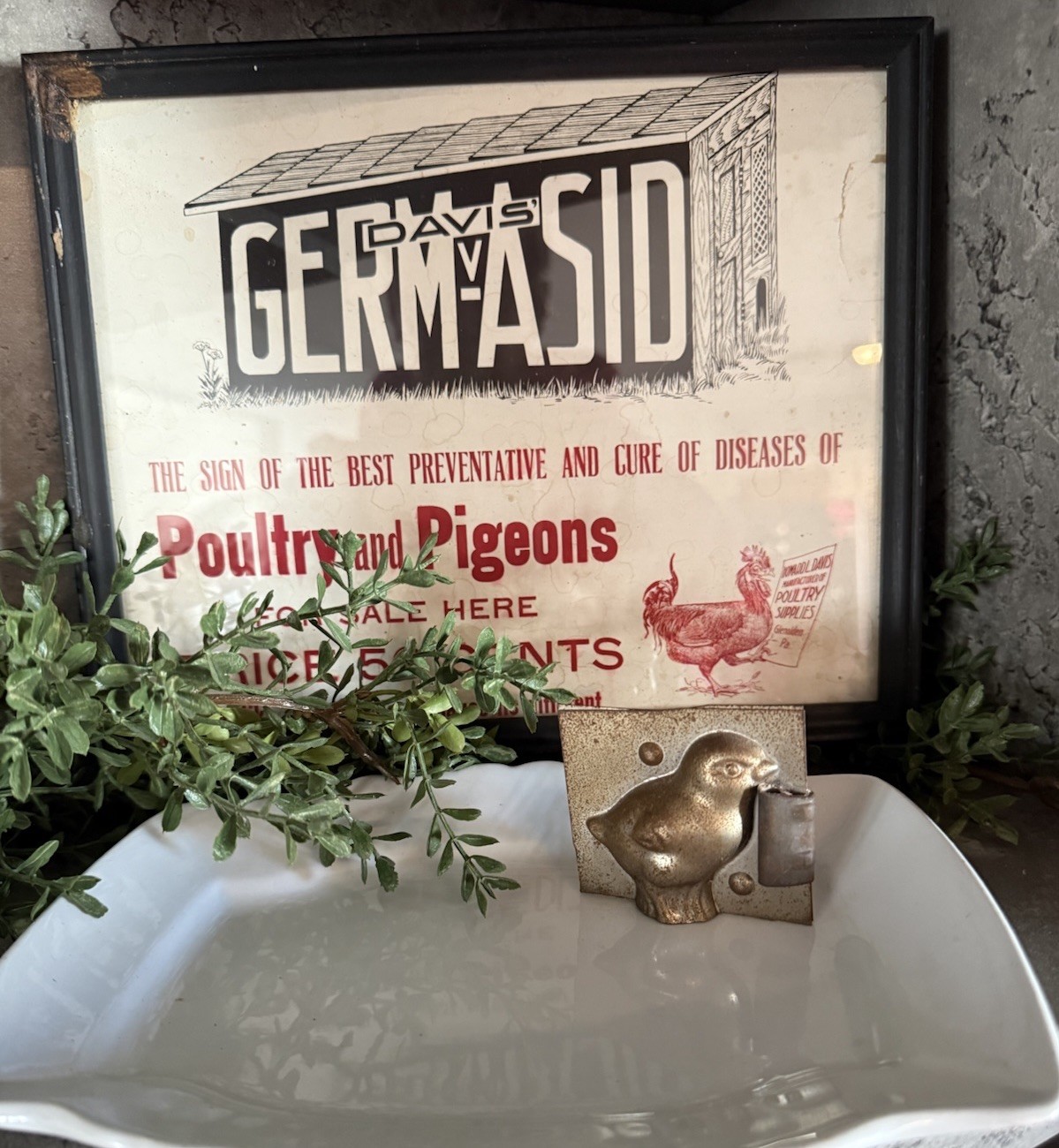 Rare Vtg Howard L. Davis Germ-Asid Graphic Advertising Farm Sign Glenolden PA