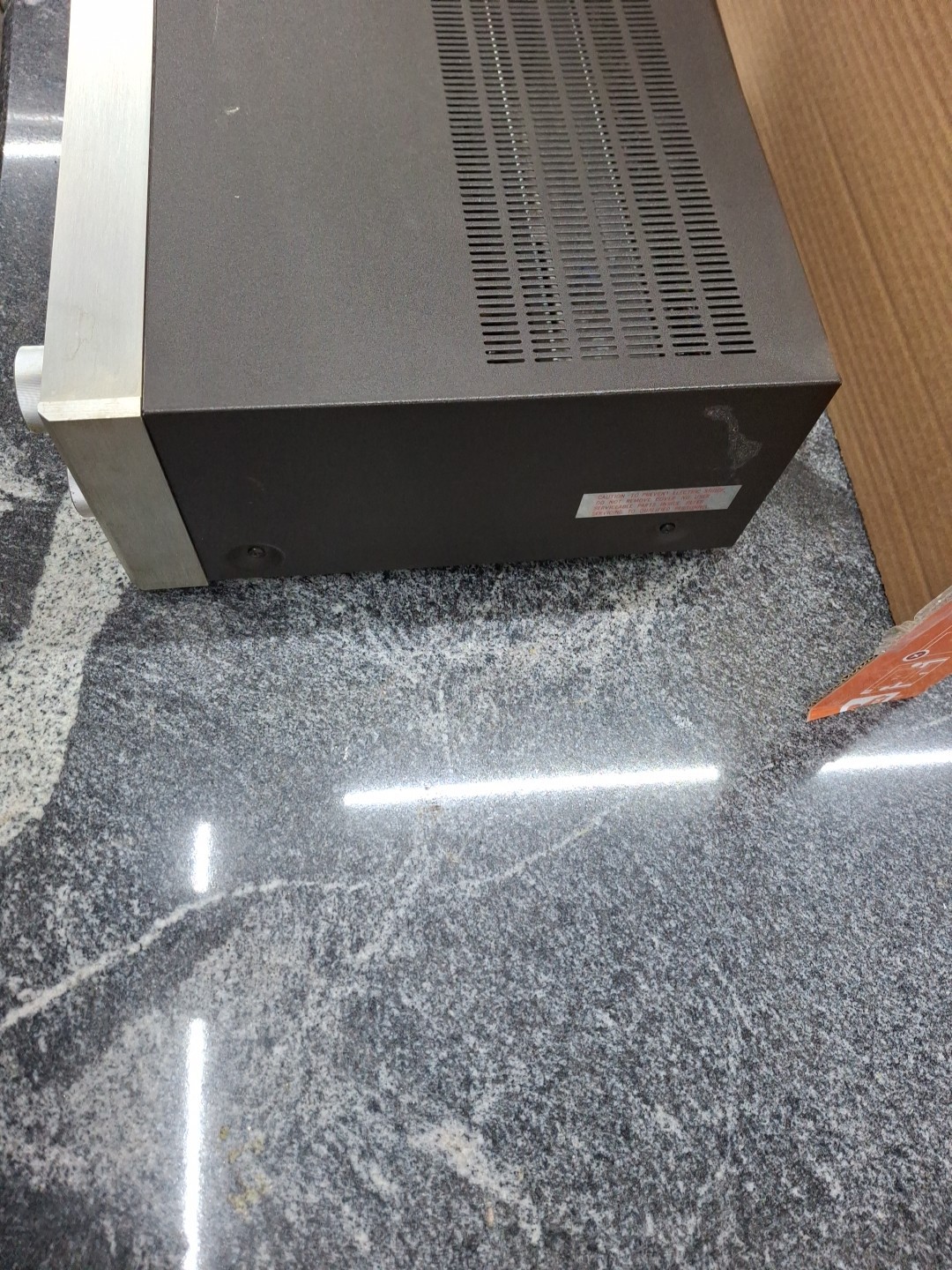 Harmon Kardon HK-560 (parts or repair) A