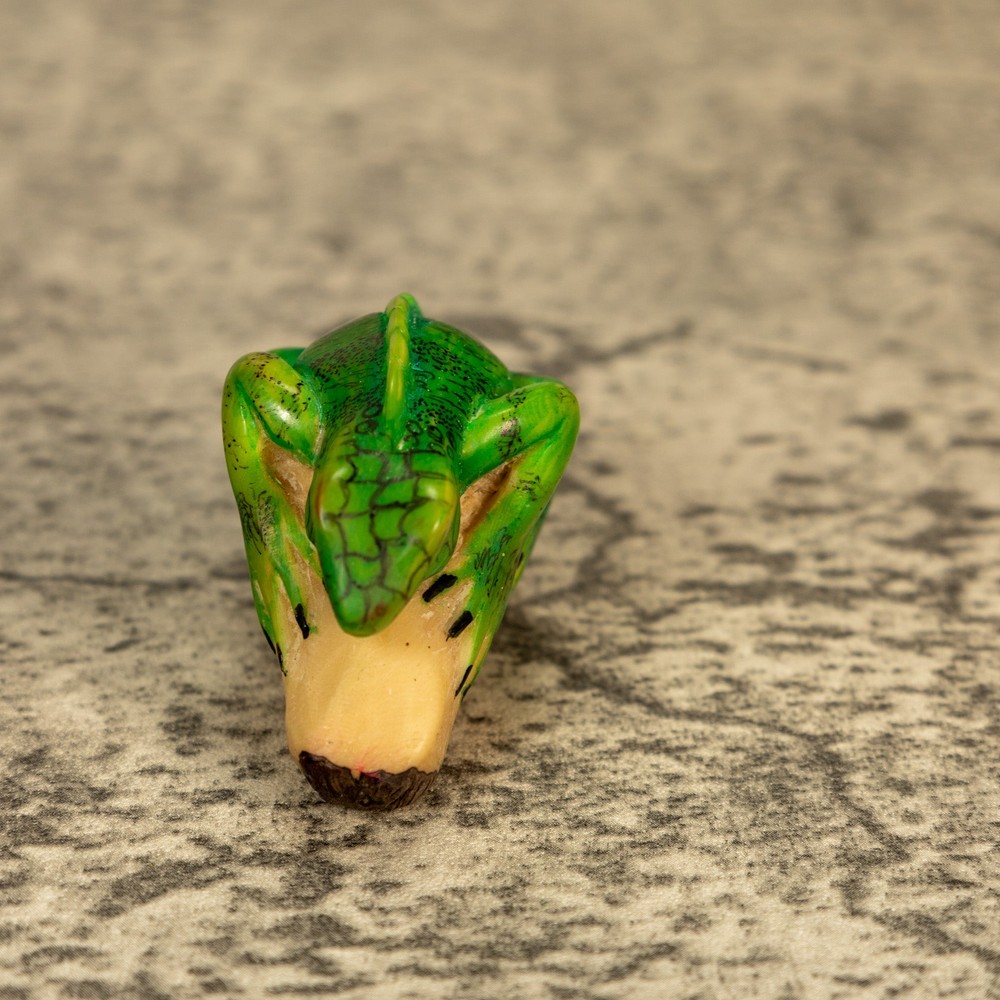 Green Iguana Lizard Tagua Nut Carving