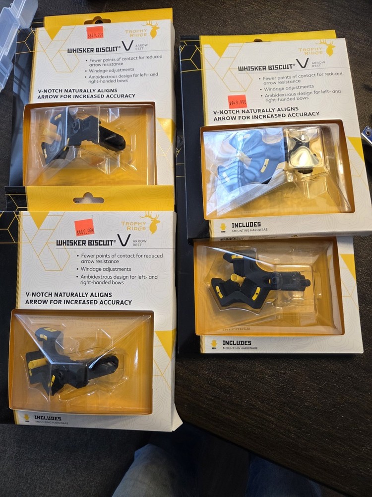 4 Whisker Biscuit V Rests