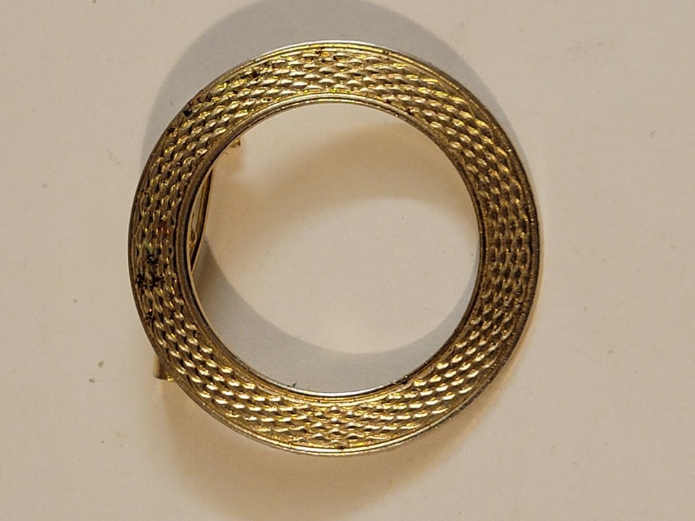 Vintage Circle Pin