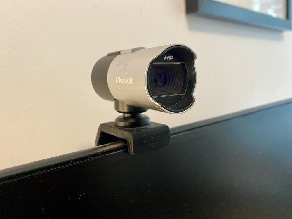 Microsoft LifeCam Studio Webcam (1080p)