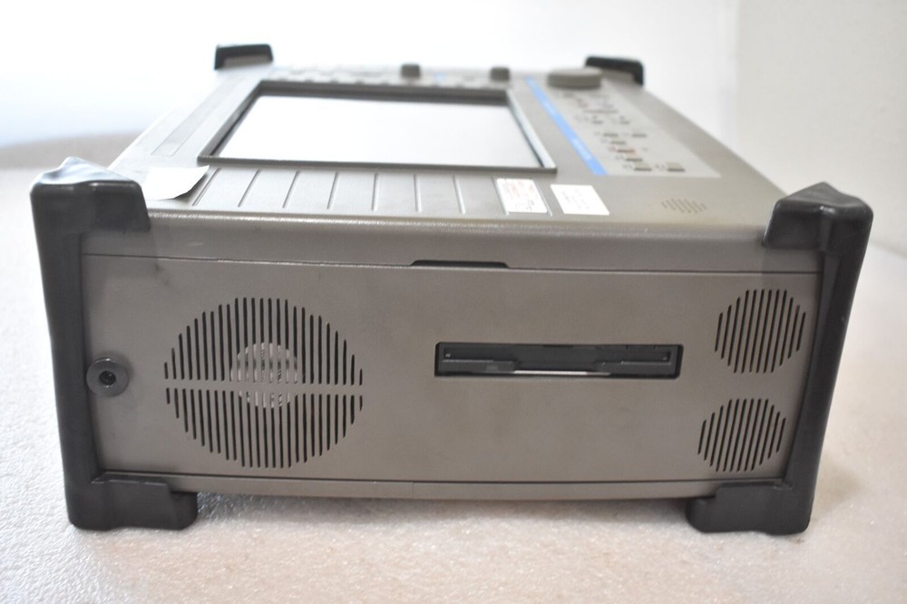 NICOLET DATA ACQUISITION SYSTEM VISION 8 CHANNEL ASSEMBLY, WITH SOFT SIDED CASE