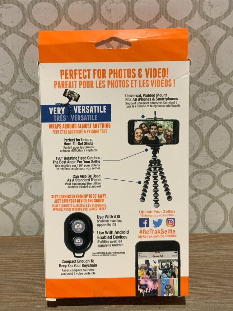 🍒 ReTrak Selfie Tripod with Bluetooth Remote New