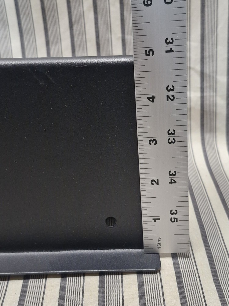 APC AR8172BLK Solid Cable Partition for NetShelter 750mm Front Wide Enclosure